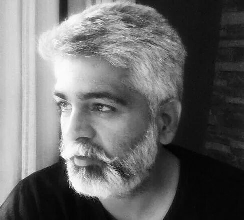 Hemendra Singh Gajawat, Co-Director of Buskers